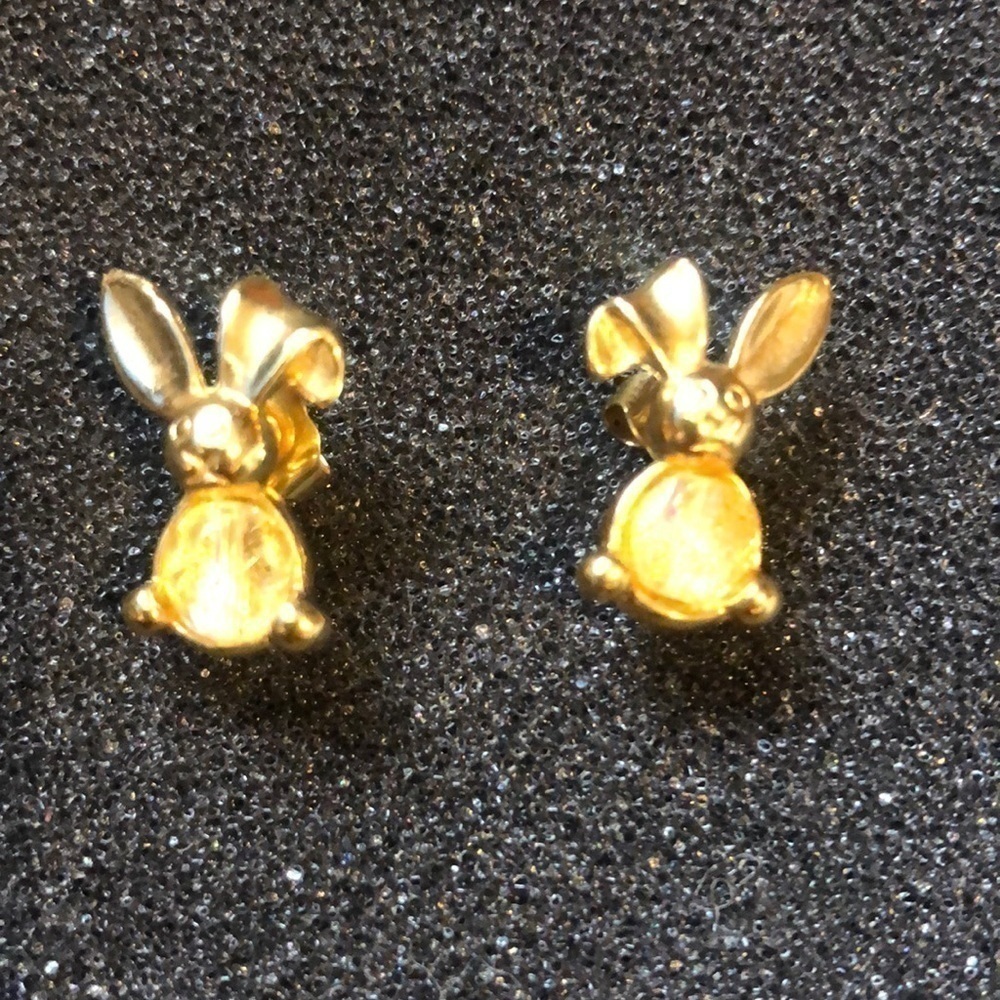 Cute Vintage Avon Bunny Earrings